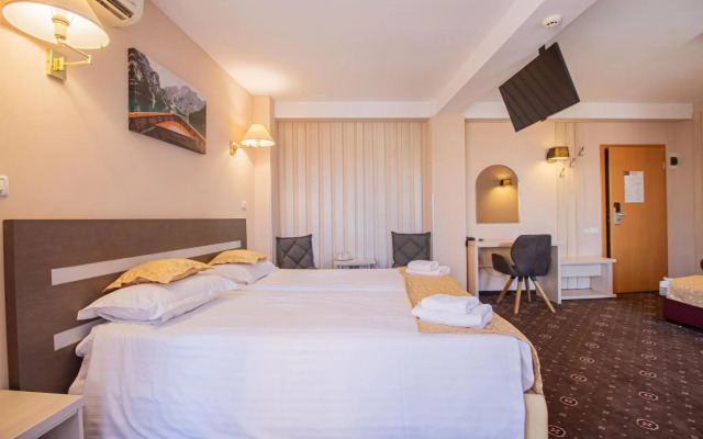 Hotel Casa Muresan