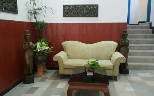 Amstellux Apartments