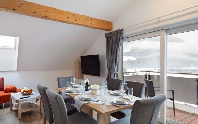 Cosy Apartment in Neukirchen am Großvenediger With Balcony
