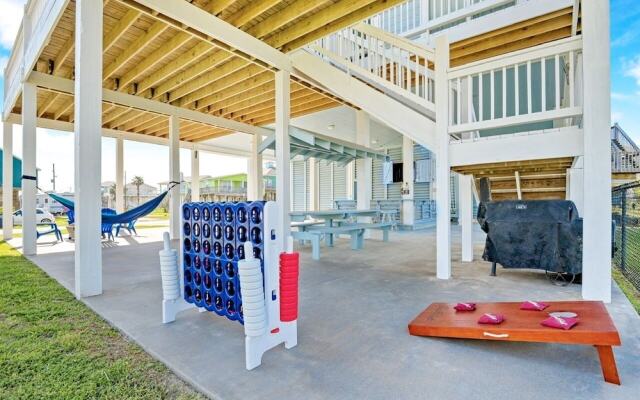 Ohana 3 Bedroom Home by RedAwning