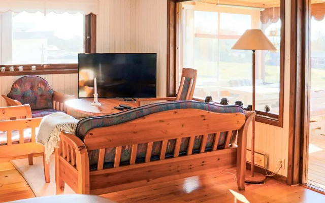 6 Person Holiday Home in Laholm-by Traum