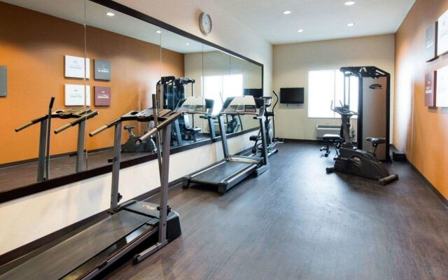 Comfort Suites Waxahachie - Dallas