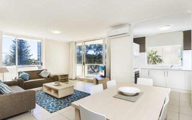 Carlton Apartments