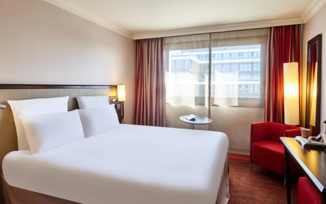 Crystal Hotel