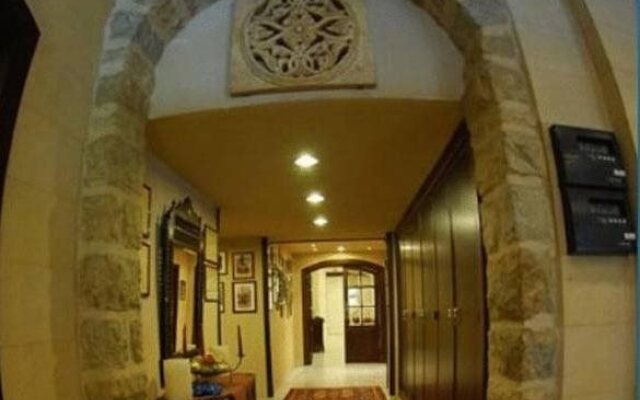 Massabki Hotel