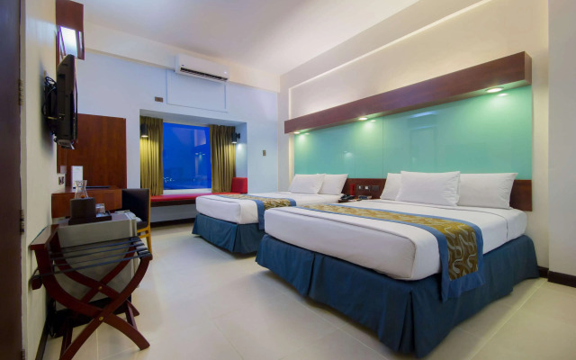Microtel by Wyndham Mall of Asia