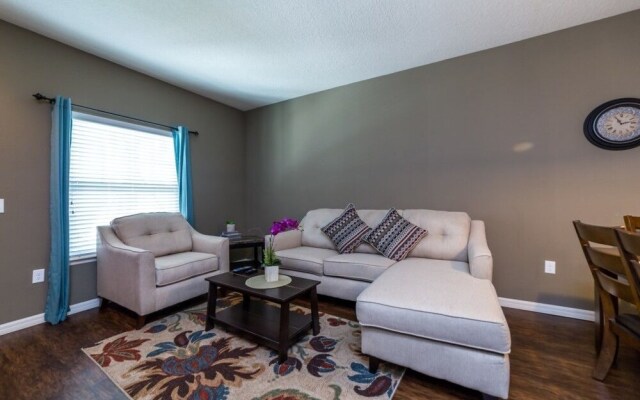 Amazing Townhome! - Lucaya Village - 9006SD