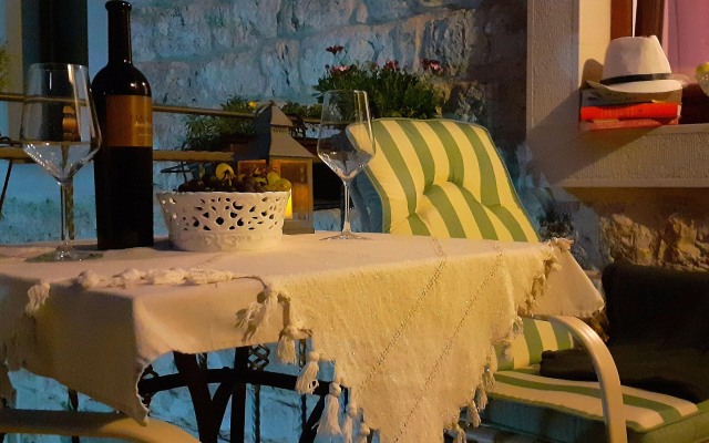 Apartment Ana On Island Hvar