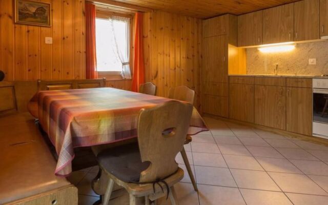 Apartment Zur Post Saas-Almagell 19601