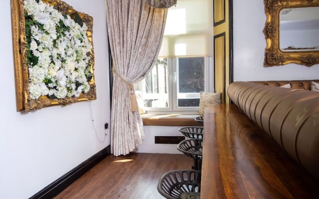 Signature Living Bold Street Apartments