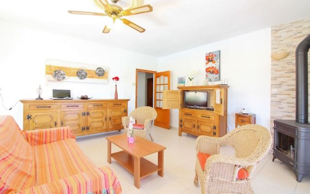 Villa Almendros 0807