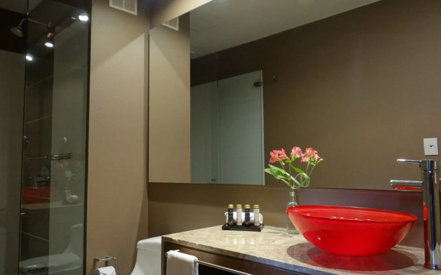 84 DC Bogotá By OxoHotel