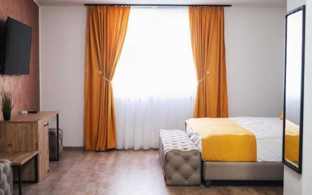 Hotel & Restaurant Domestika