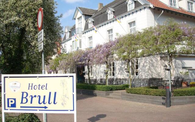 Saillant Hotel Brull