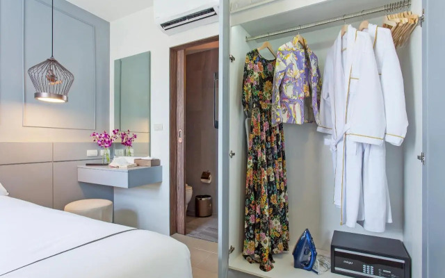Palmyrah Surin Apartments by Beringela