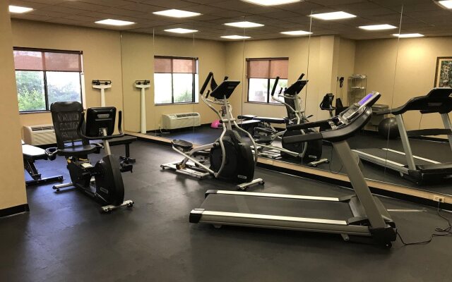 Holiday Inn Express Hotel & Suites Barstow-Outlet Center by IHG