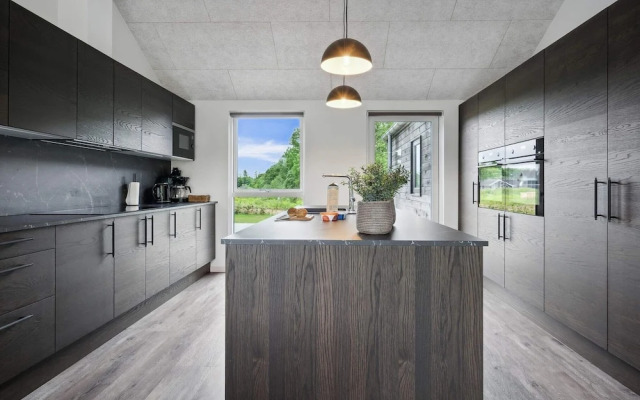 Spacious Retreat Near Beach - By Traum Ferienwohnungen