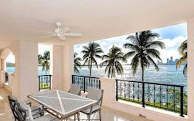 Stunning Miami Beach 2 Bedroom Fisher Island Apartment 4 Guests