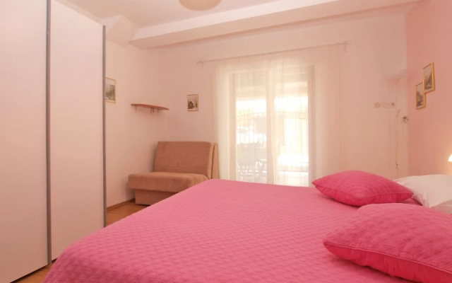 Apartment 959