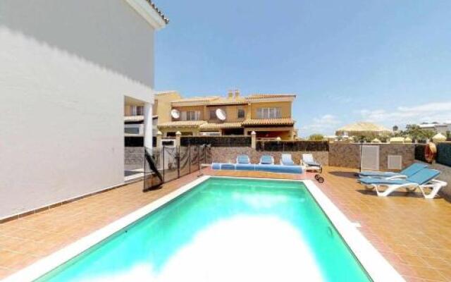 Villas and Apartments Olive Homes