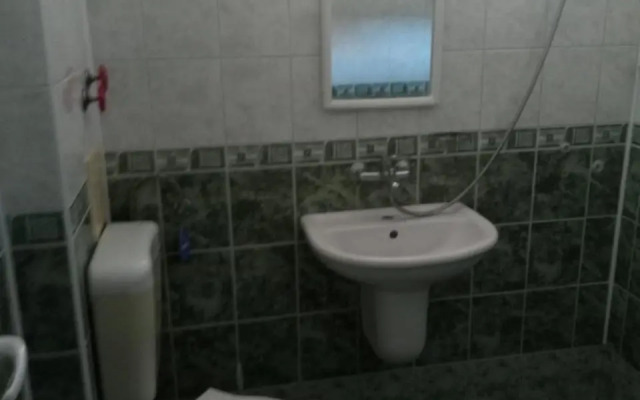 Zlatevi Guest House