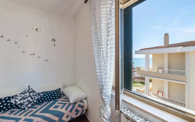 Relaxing Holiday Home 50m From Lu Bagnu Beach