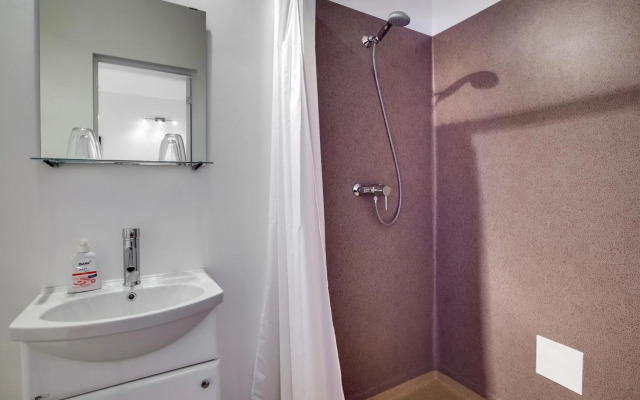 Janne Hotel