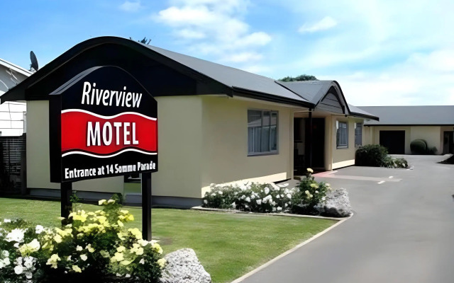 Riverview Motel