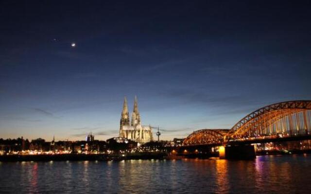 Old Town Apartments Cologne