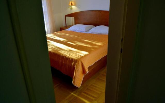 House Draga Accommodation