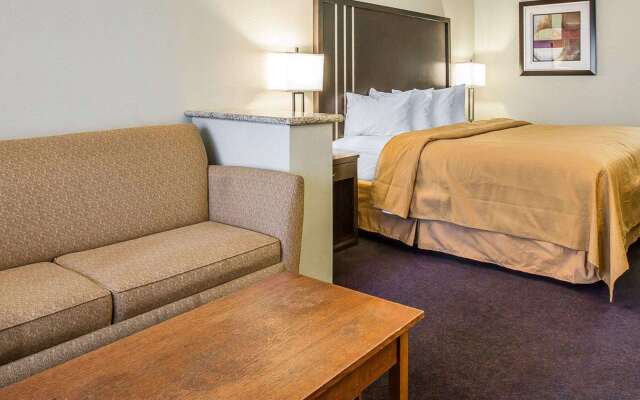 Quality Inn & Suites Woodland - Sacramento Airport