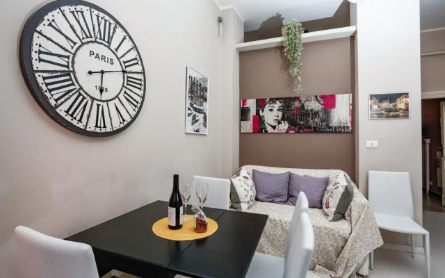 American Uni 2Br Lovely Apt