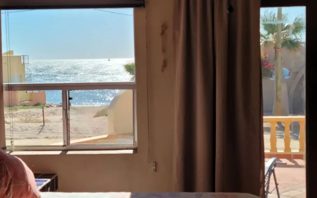 Campbell s House 2nd row Wifi Las Conchas