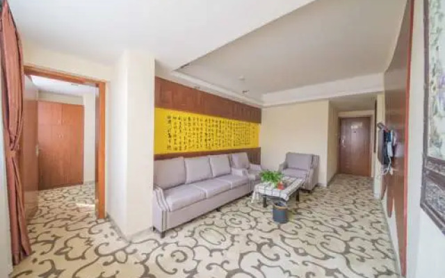 Lu Kai Yue Business Hotel