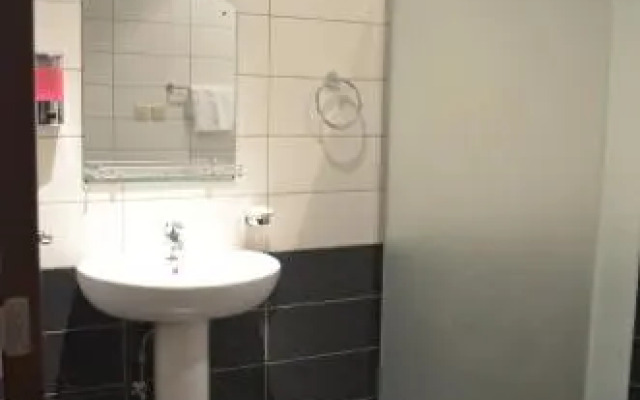 Al Juraisi Hotel Apartments