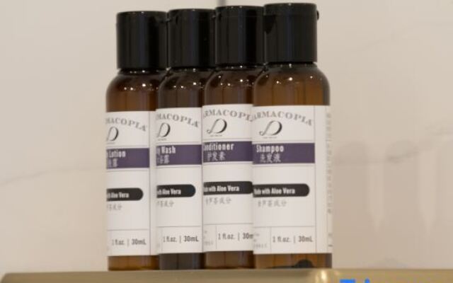 XANA Deluxe Hotel (Qingdao Beer Street Zhongshan Park)