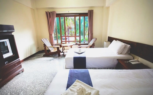 Tak Andaman Resort & Hotel
