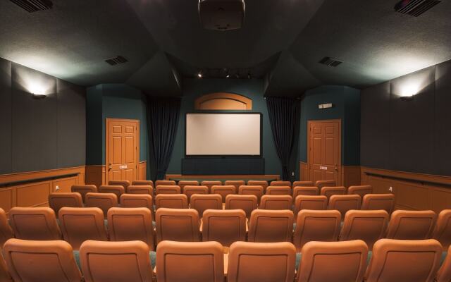 Disney Magic Vacation by VillaDirect