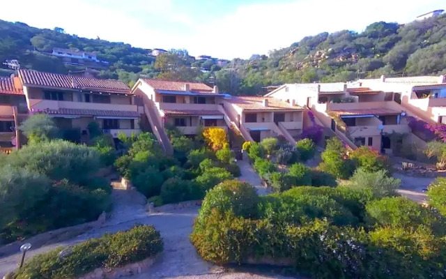 Apartment in Porto Istana Near the Beach