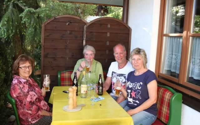 Kreuzwiesen Comfortable Holiday Residence