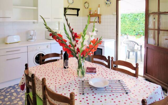 Pontac-Gadet 1 (JDL100)