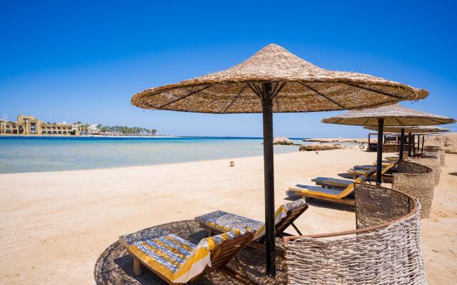 Marina Lodge At Port Ghalib