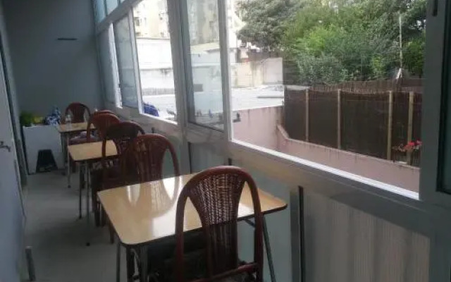 Lisbon Gambori Hostel