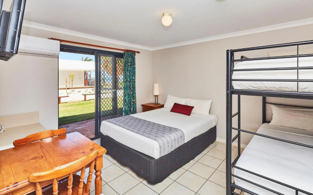 RAC Monkey Mia Dolphin Resort – Guest Rooms – Monkey Mia