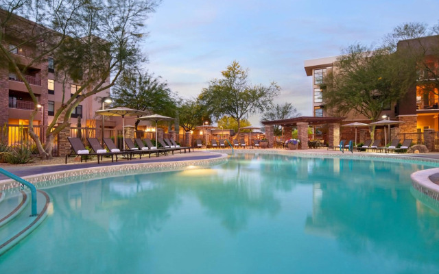 Courtyard Scottsdale Salt River