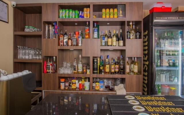OYO 172 Hotel Deepshree