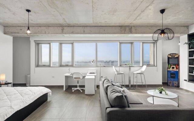 Otium Rentals Vacation Rental w Relaxing View