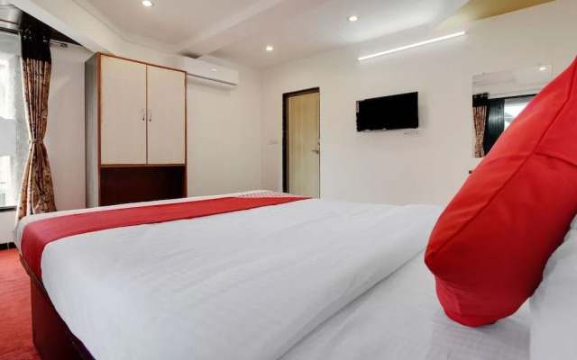 Hotel Sai Chatra by OYO Rooms