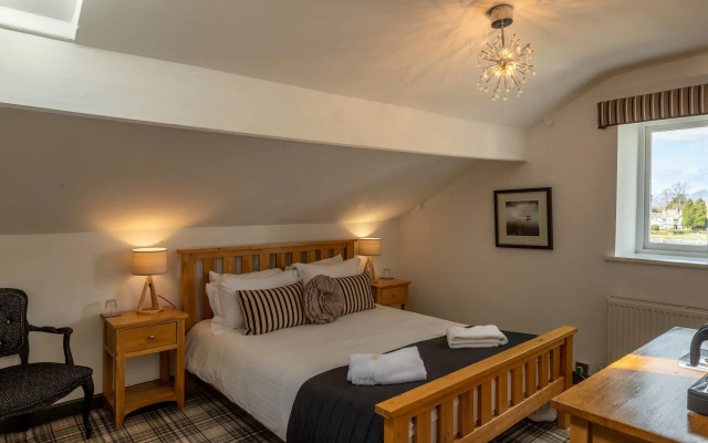 Holly Lodge Guest House