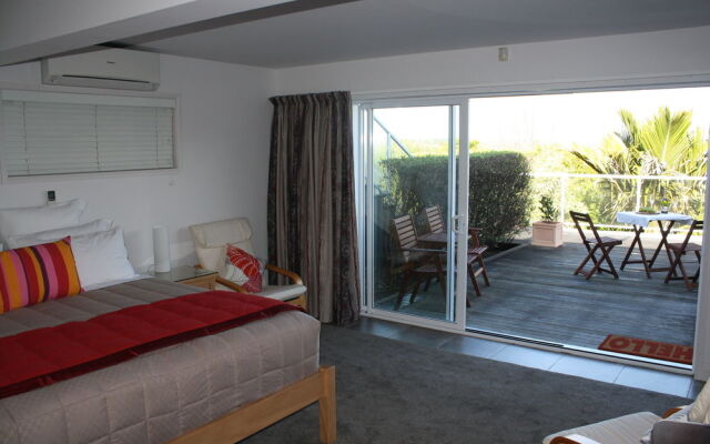 Russell View Apartments